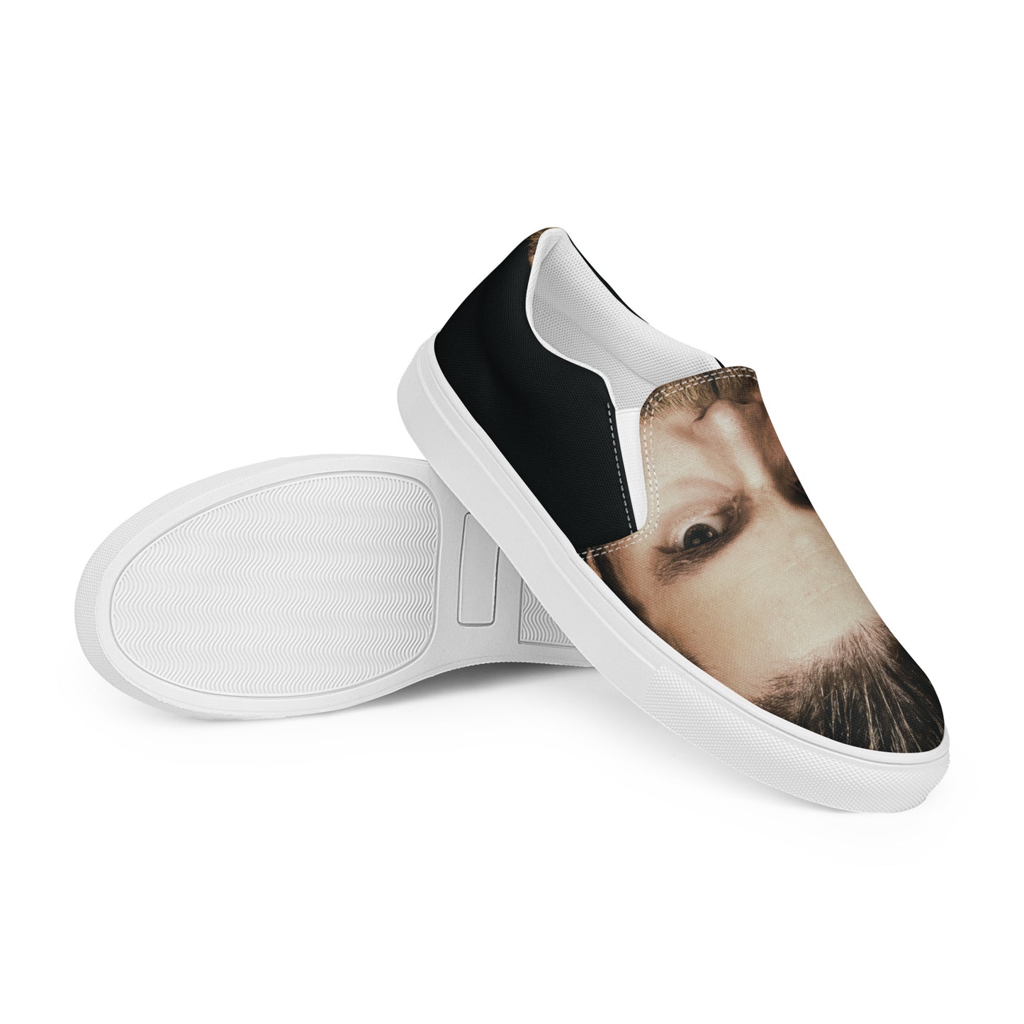 Men’s slip-on canvas shoes